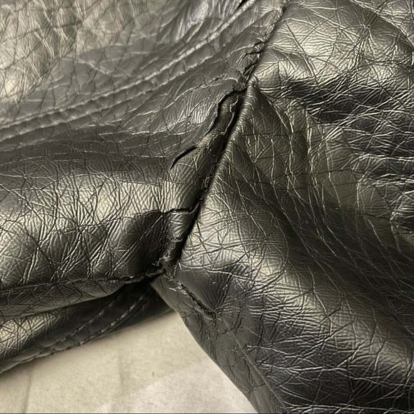 Faux leather moto riding jacket soft fur lining removable hood zip up pockets - Picture 8 of 8